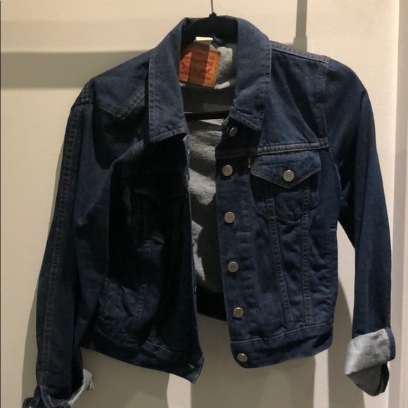 Levi’s Jean Jacket - Picture 1 of 2